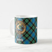 Mug Clan Guthrie Crest sur Tartan (Devant gauche)