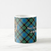 Mug Clan Guthrie Crest sur Tartan (Centre)