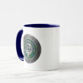 Mug Clan Johnstone Crest & Tartan (Devant gauche)