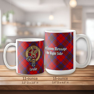 Mug Clan Leslie Crest sur Red Tartan