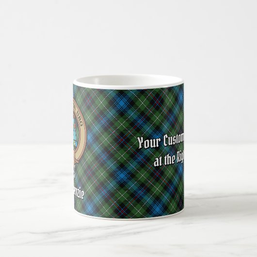 Mug Clan MacKenzie Crest sur Tartan (Centre)