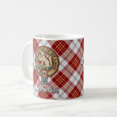 Mug Clan MacPherson Crest sur la robe rouge Tartan (Devant gauche)