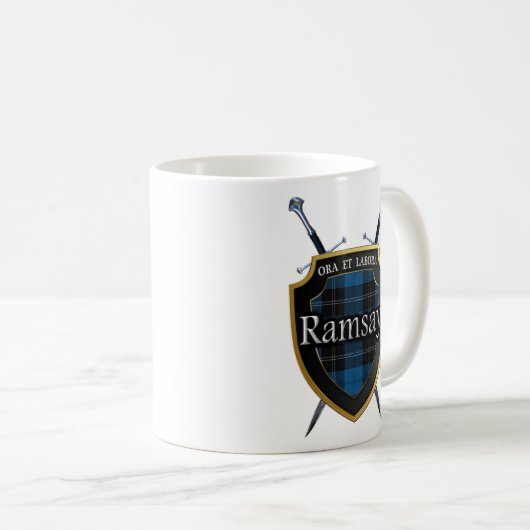 Mug Clan Ramsay Tartan Shield et épées (Devant droit)