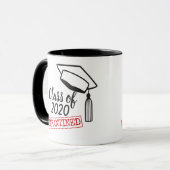 Mug Classe de 2020, casquette de graduation mise en qu (Devant gauche)