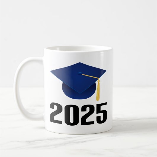 Mug Classe de cadeau Casquette 2025 (Gauche)