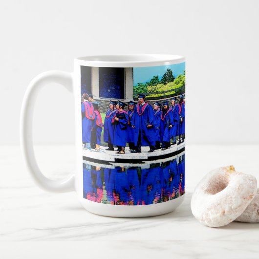 Mug Classe de diplôme de 20XX par Eau (Avec donut)