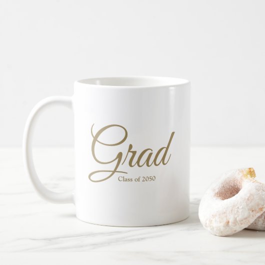 Mug Classe Grad de 2024 or blanc script personnalisé t (Avec donut)