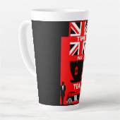 Mug classique britannique à boire du thé (Angle gauche)