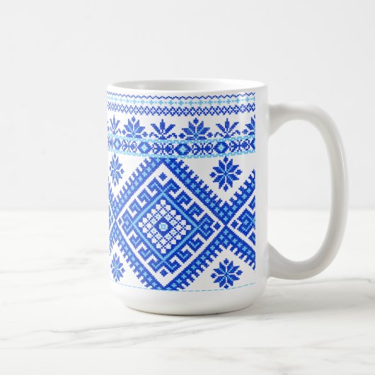 Mug classique Broderie ukrainienne bleu sur bleu (Droite)