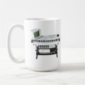 Mug clavier d'échantillonneur de style des années 80 : (Gauche)