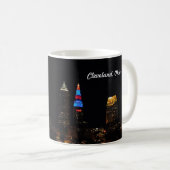 Mug Cleveland OH Night Skyline (Devant droit)
