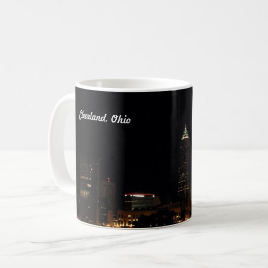 Mug Cleveland OH Night Skyline (Devant gauche)