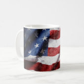 Mug Closeup gronge le drapeau américain. (Devant gauche)