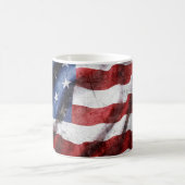 Mug Closeup gronge le drapeau américain. (Centre)