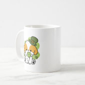 Mug Clover Pup Love - St. Patrick's Day Chien Design (Devant gauche)