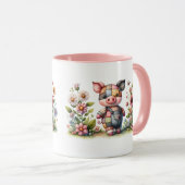Mug Cochonnet Patchwork Mignon dans un Jardin Floral (Devant droit)