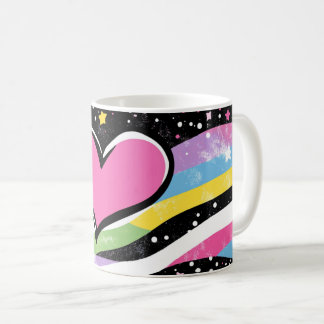 Mug cœur rose avec un contour noir épais, centré