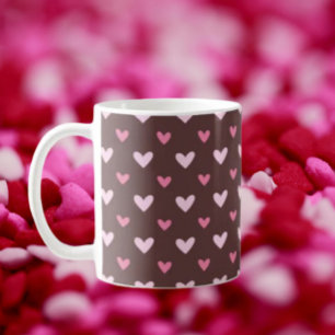 Mug Cœur Sucré – Cœurs Roses et Rosés sur Fond Cho