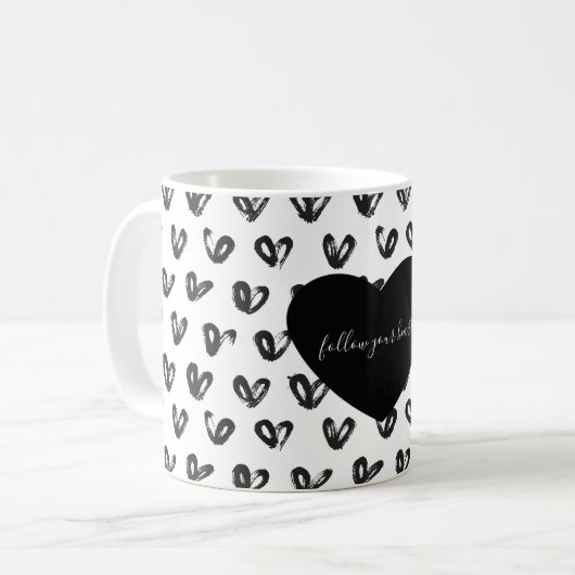 Mug Coeurs blancs noirs (Devant gauche)