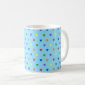 Mug Coeurs de polka arc-en-ciel sur bleu bébé (Devant droit)