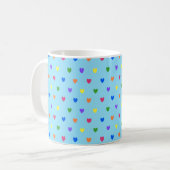 Mug Coeurs de polka arc-en-ciel sur bleu bébé (Devant gauche)