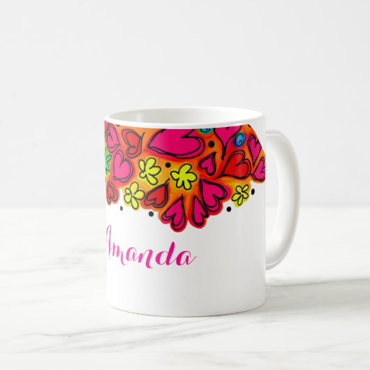 Mug Coeurs et fleurs de doodle à main mignonne (Devant droit)