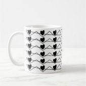 Mug Cœurs géométriques à rayures chevron noir et blanc (Gauche)
