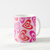 Mug Coeurs psychédéliques rétro rouges et roses (Devant droit)
