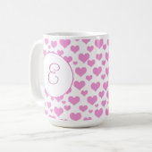 Mug Coeurs roses Motif Élégant Monogramme personnalisé (Devant gauche)