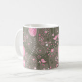 Mug Coeurs Whimsical rose et gris, oiseaux et fleurs (Devant gauche)