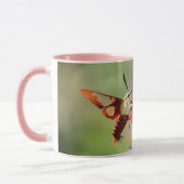 Mug Colibri-mouche sur un Buisson de Papillon (Gauche)