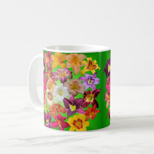Mug Collage de Daylily sur le vert (Devant gauche)