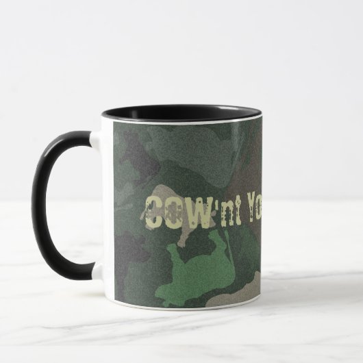 Mug Collage de la vache CaMOOflage en vert (Gauche)