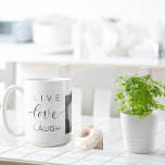 Mug Collage moderne Couple Photo & Live Love Laugh Cad<br><div class="desc">Collage moderne Couple Photo & Live Love Laugh Cadeau</div>