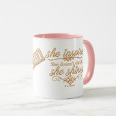 Mug Collection Café - Une Femme™ (Devant droit)
