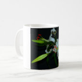 Mug Collection Irlandaise de laiton et de fleurs (Devant gauche)