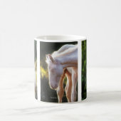 Mug Colt de Ki Cremello Thoroughbred (Centre)