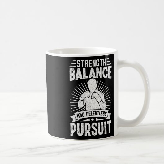 Mug Combat de karaté à la lance de force et poursuite (Droite)