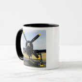 Mug Combattant de transporteur de marine de Bearcat de (Devant gauche)