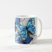 Mug Composition de papillons blancs et bleus (Devant droit)