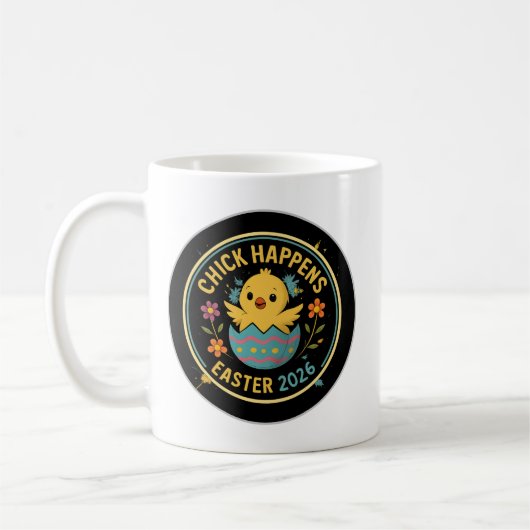 Mug Conception de badge Pâques 2026 – Chick Happens (Gauche)