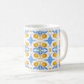 Mug Conception de carreaux botaniques dorés et bleus – (Devant droit)