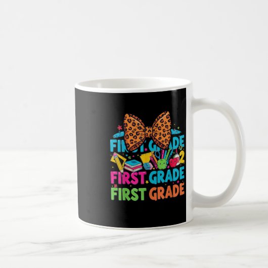 Mug Conception de crayon à nœud coquette première anné (Droite)