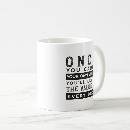 Mug Conception de devis de sagesse - Valeur de chaque (Devant droit)