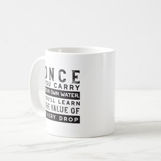 Mug Conception de devis de sagesse - Valeur de chaque  (Devant gauche)