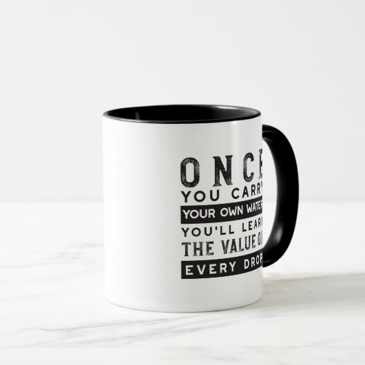 Mug Conception de devis de sagesse - Valeur de chaque (Devant droit)