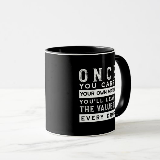 Mug Conception de devis de sagesse - Valeur de chaque (Devant droit)