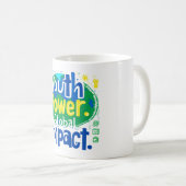 Mug Conception de la boue à impact mondial du pouvoir  (Devant droit)