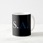 Mug Conception De Lettres Rouge Blanc Et Bleu (Devant droit)