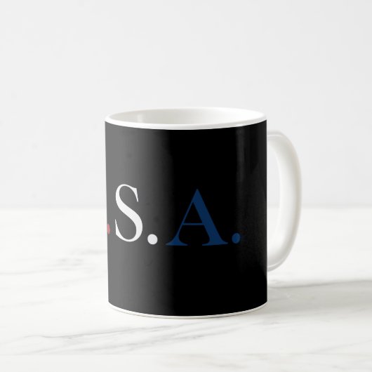 Mug Conception De Lettres Rouge Blanc Et Bleu (Devant droit)